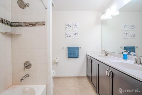 15 Clover Lane Monroe NJ 08831