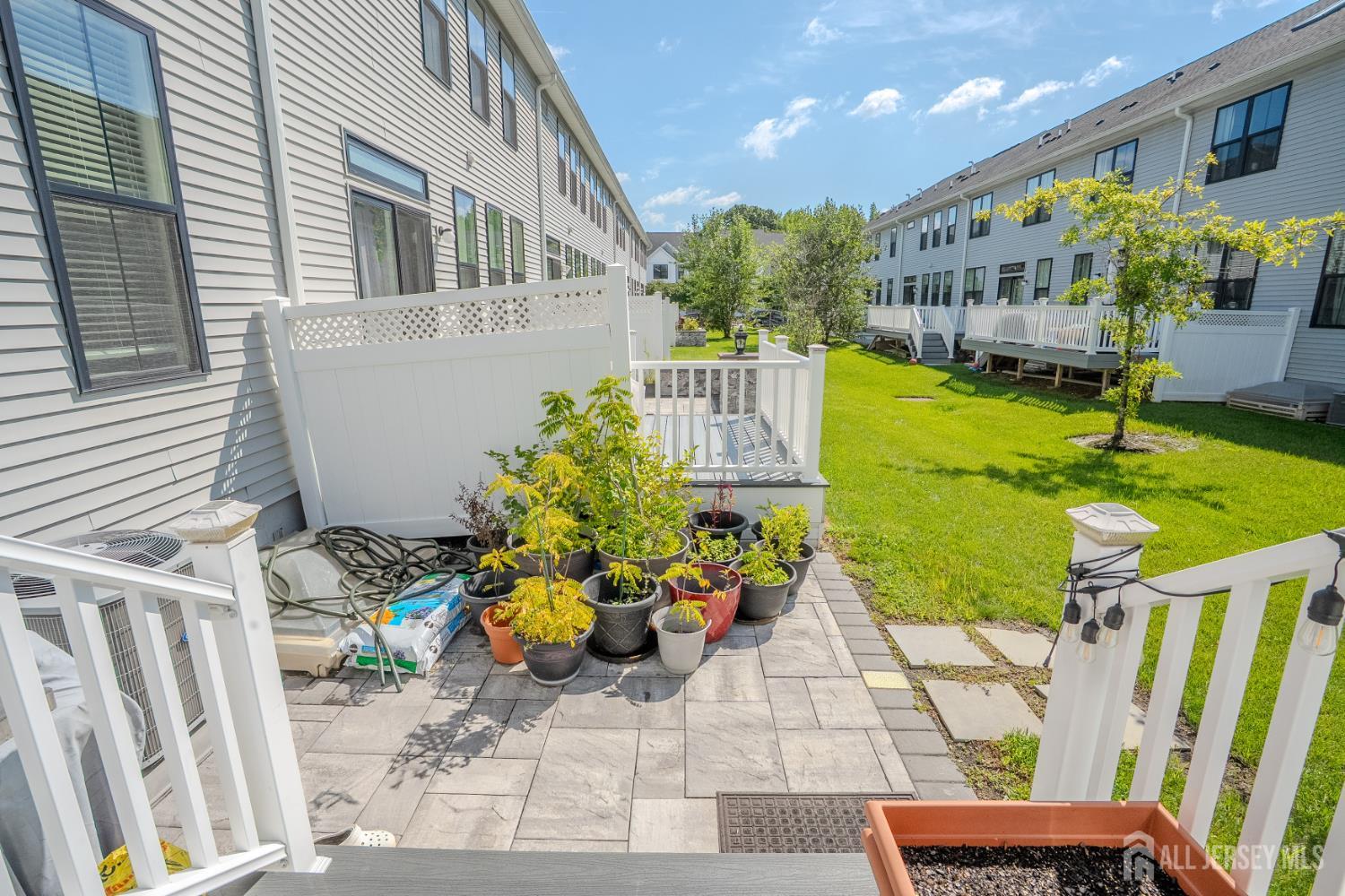 15 Clover Lane Monroe NJ 08831