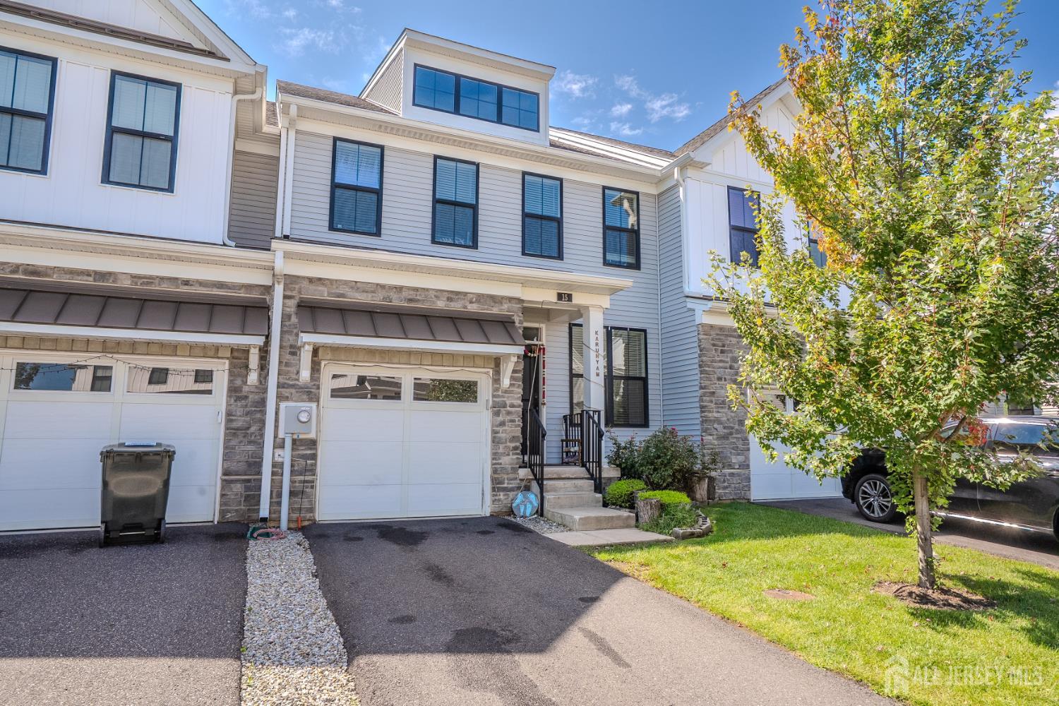 15 Clover Lane Monroe NJ 08831