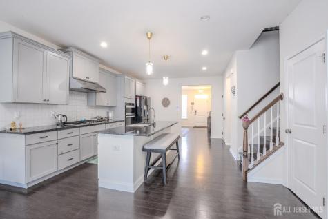 15 Clover Lane Monroe NJ 08831