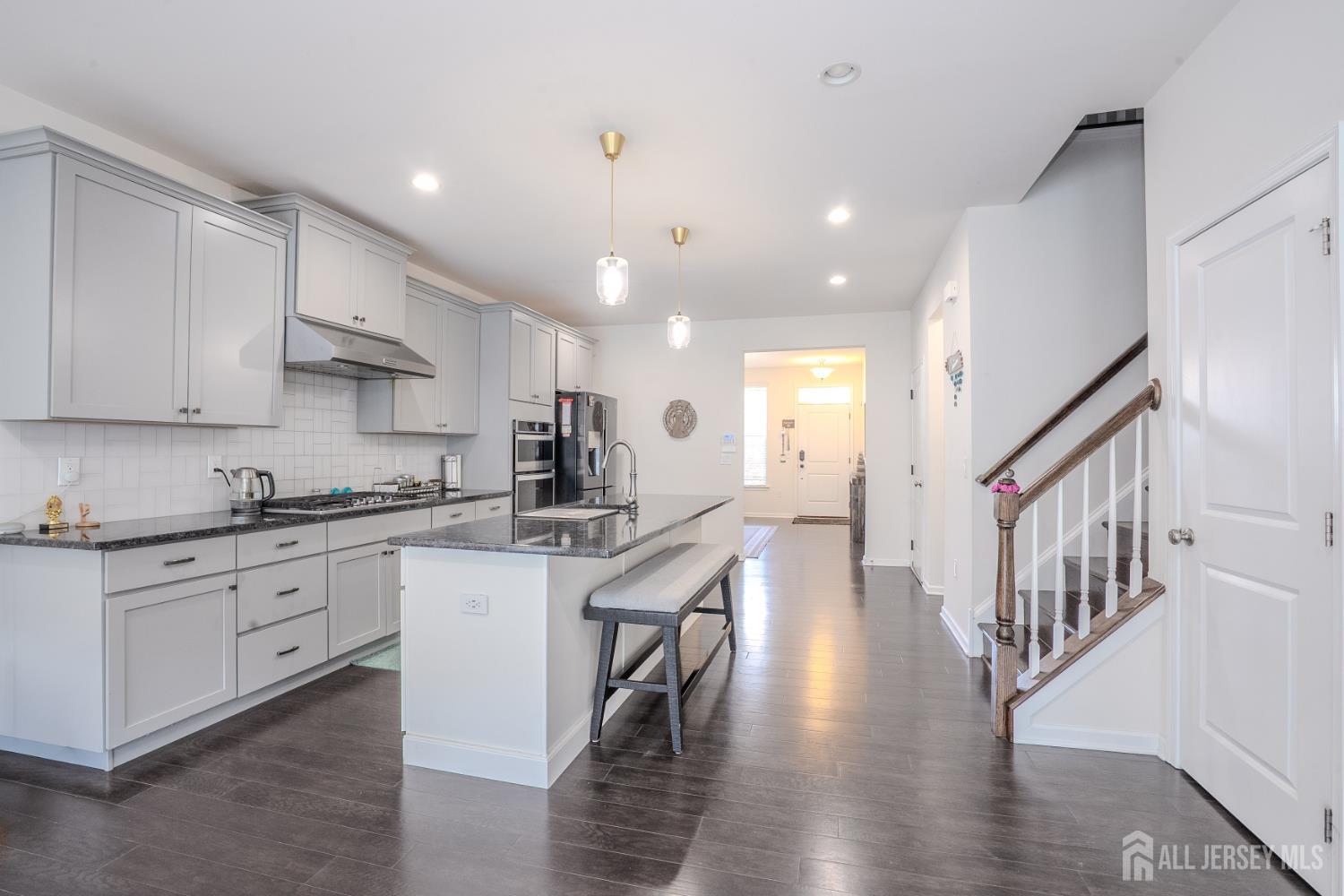 15 Clover Lane Monroe NJ 08831