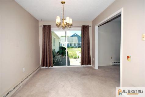 220 Manchester Lane Monroe NJ 08831
