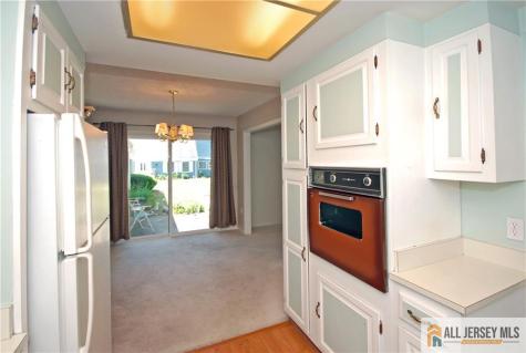 220 Manchester Lane Monroe NJ 08831