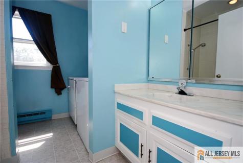 220 Manchester Lane Monroe NJ 08831