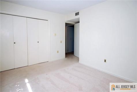 220 Manchester Lane Monroe NJ 08831