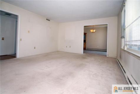 220 Manchester Lane Monroe NJ 08831