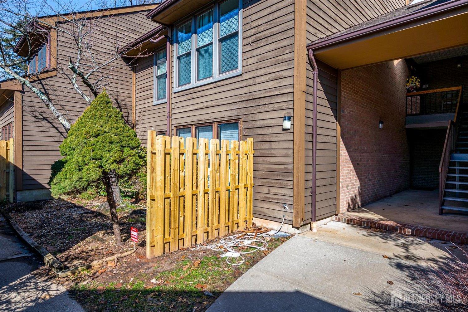 133 Oakmont Court Edison NJ 08820