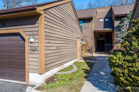 133 Oakmont Court Edison NJ 08820