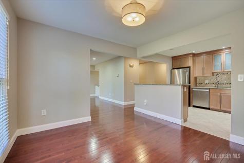 133 Oakmont Court Edison NJ 08820
