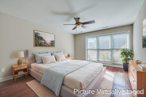 133 Oakmont Court Edison NJ 08820