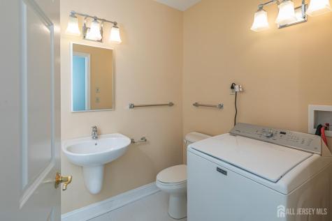 2033 Windrow Drive Middlesex NJ 08540