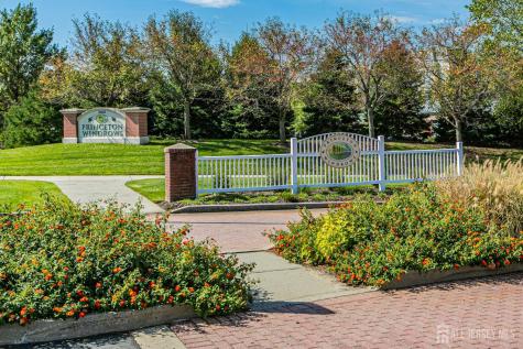 2033 Windrow Drive Middlesex NJ 08540