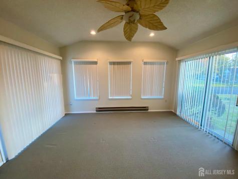 614 Lemington Plaza Monroe NJ 08831