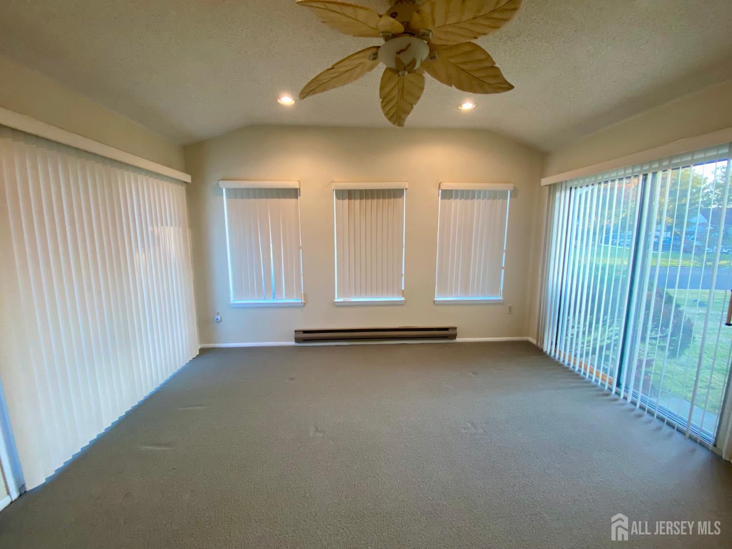 614 Lemington Plaza Monroe NJ 08831