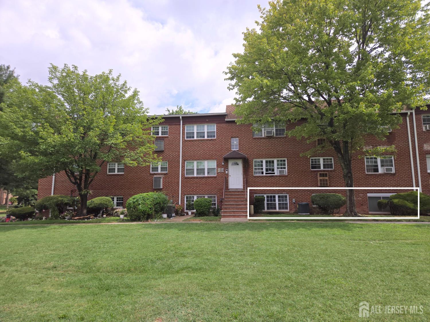 334 College Drive Edison NJ 08817