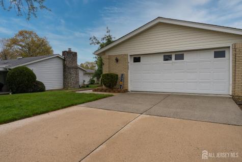 163 Kalmia Plaza Monroe NJ 08831