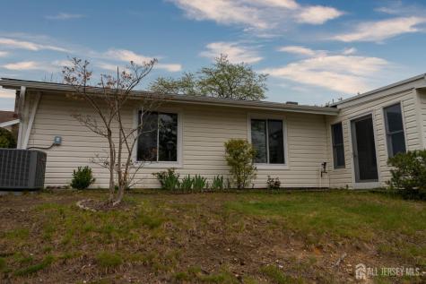 163 Kalmia Plaza Monroe NJ 08831