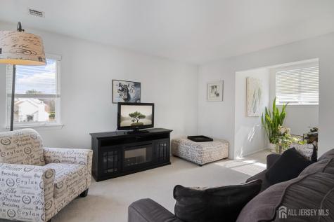 8 Russell Court Montville NJ 07045