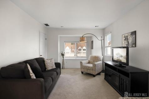 8 Russell Court Montville NJ 07045