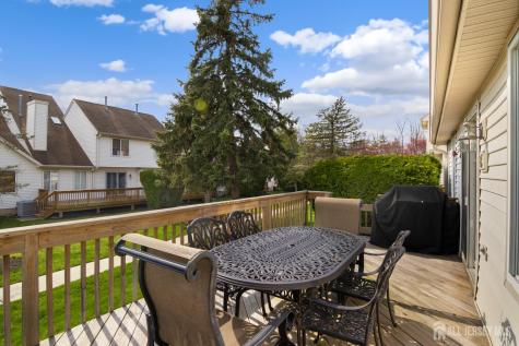 8 Russell Court Montville NJ 07045