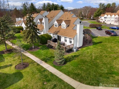 8 Russell Court Montville NJ 07045