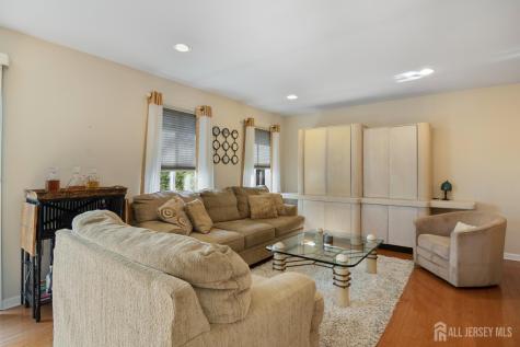 8 Russell Court Montville NJ 07045