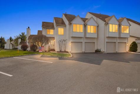 8 Russell Court Montville NJ 07045