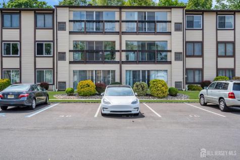 277 Crosse Drive Monroe NJ 08831