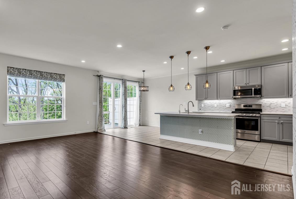 44 Begonia Lane Monroe NJ 08831