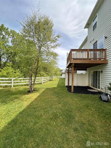 44 Begonia Lane Monroe NJ 08831