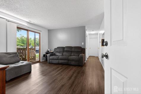 805 Ravens Crest Drive Plainsboro NJ 08536