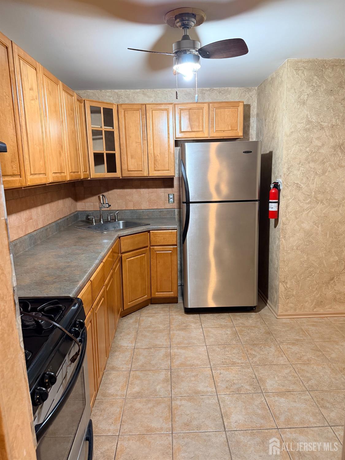 192 College Drive Edison NJ 08817