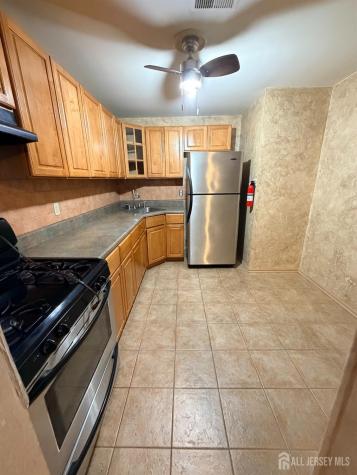 192 College Drive Edison NJ 08817
