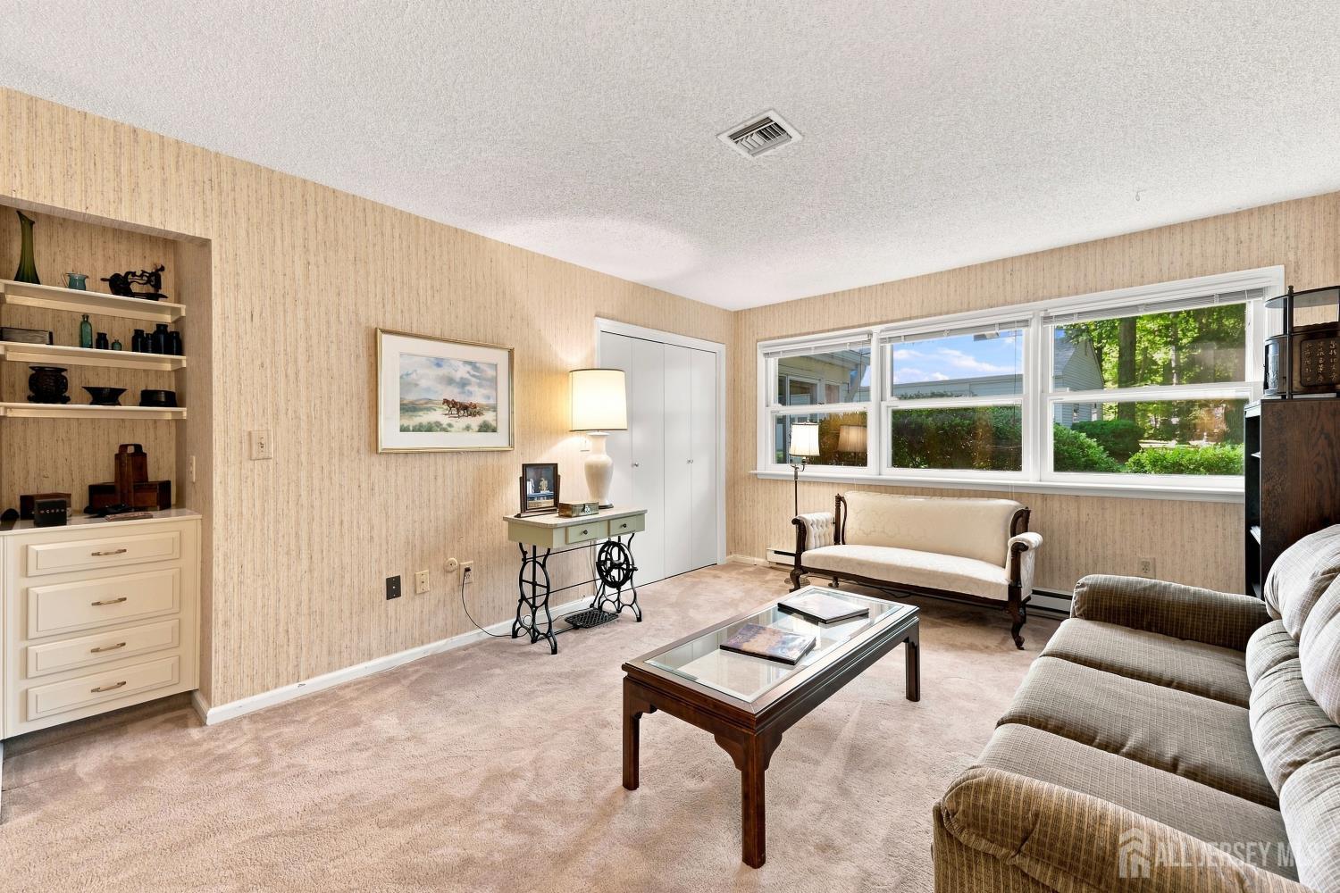 321-A SE Sharon Way SE Monroe NJ 08831