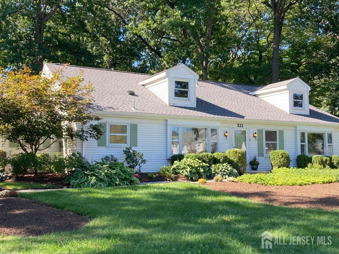 321-A SE Sharon Way SE Monroe NJ 08831