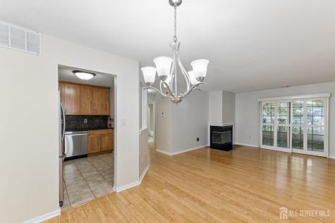 1403 Stoneridge Circle Helmetta NJ 08828