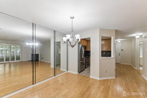 1403 Stoneridge Circle Helmetta NJ 08828