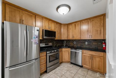 1403 Stoneridge Circle Helmetta NJ 08828