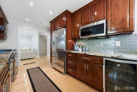 15 Kingsland Circle South Brunswick NJ 08852