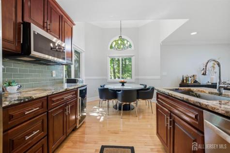 15 Kingsland Circle South Brunswick NJ 08852