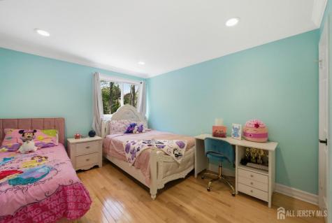 15 Kingsland Circle South Brunswick NJ 08852