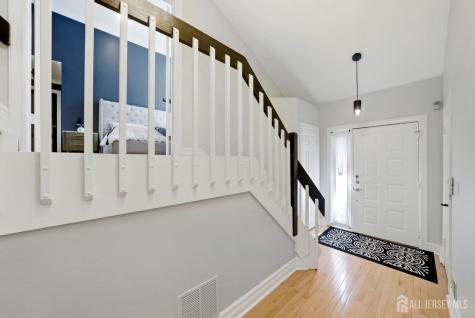15 Kingsland Circle South Brunswick NJ 08852