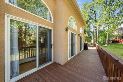 15 Kingsland Circle South Brunswick NJ 08852