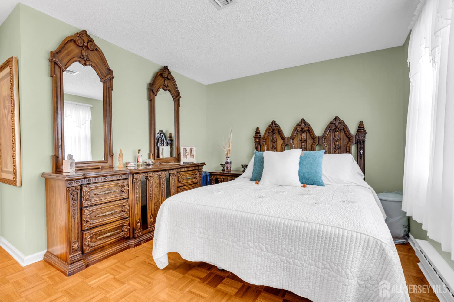 194 Madison Lane Monroe NJ 08831