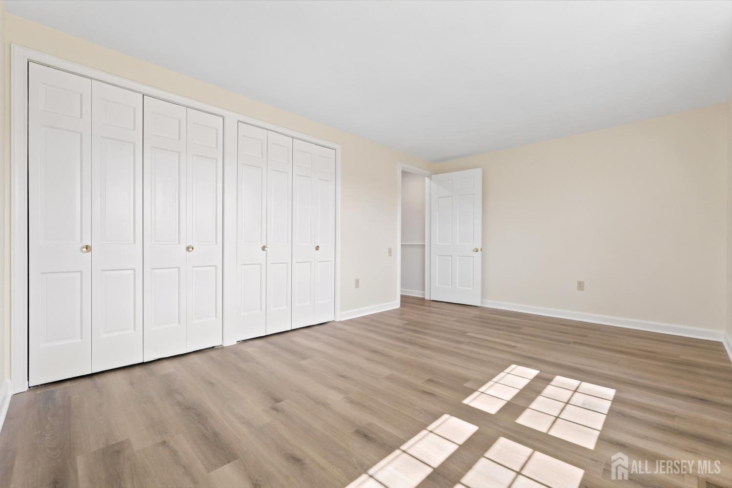 8 Sussex Way Monroe NJ 08831