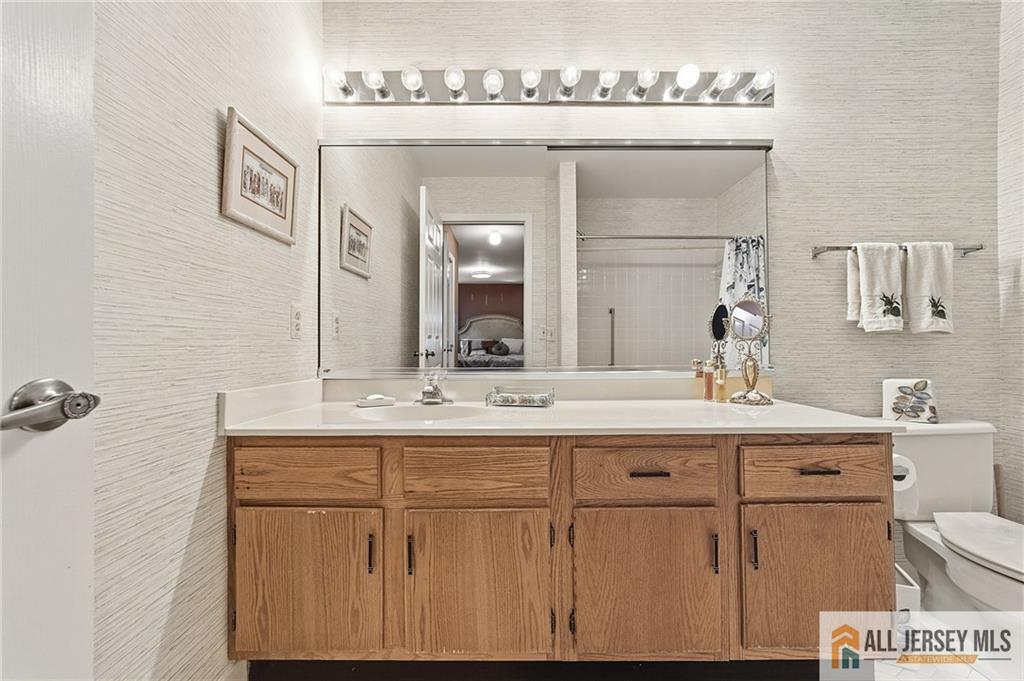 8 Rothwell Drive Monroe NJ 08831
