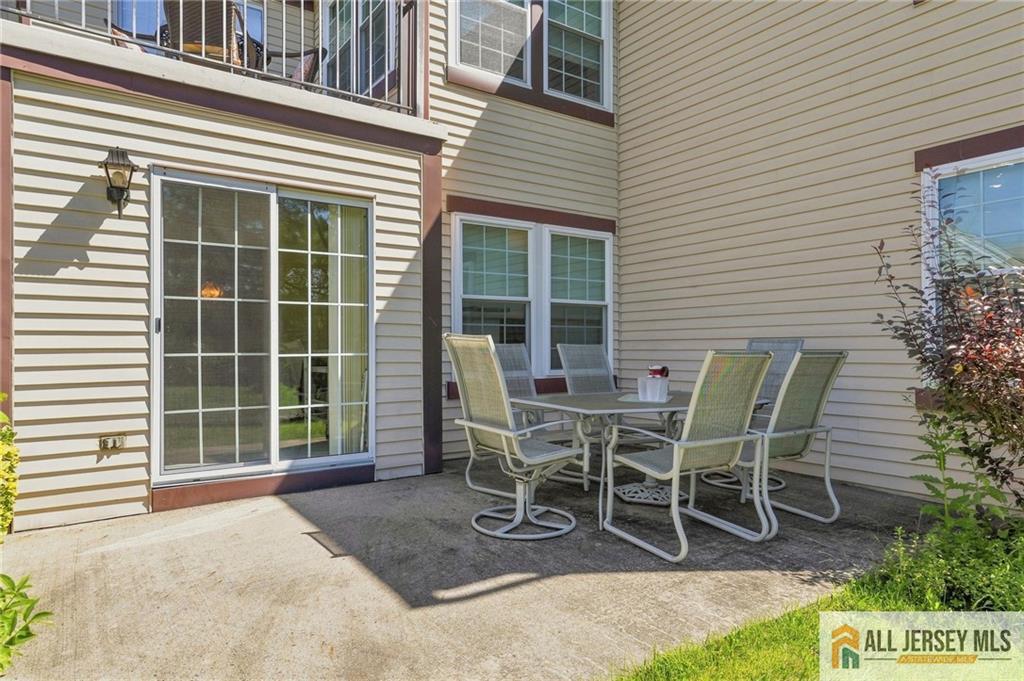 8 Rothwell Drive Monroe NJ 08831