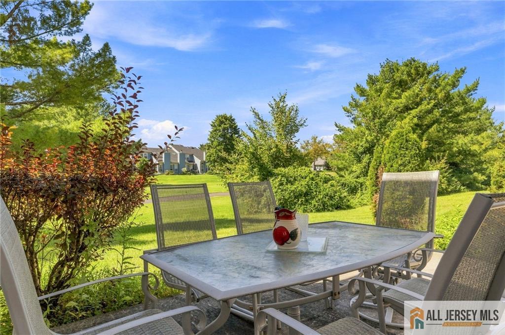 8 Rothwell Drive Monroe NJ 08831