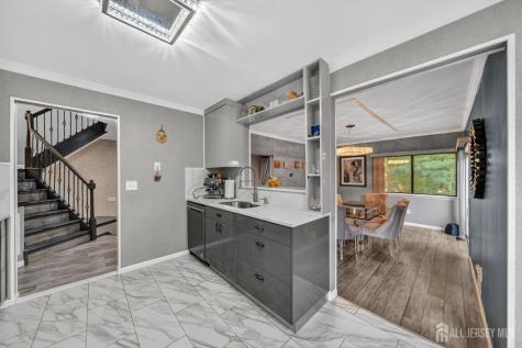 12 Periwinkle Court East Brunswick NJ 08816