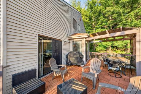 12 Periwinkle Court East Brunswick NJ 08816